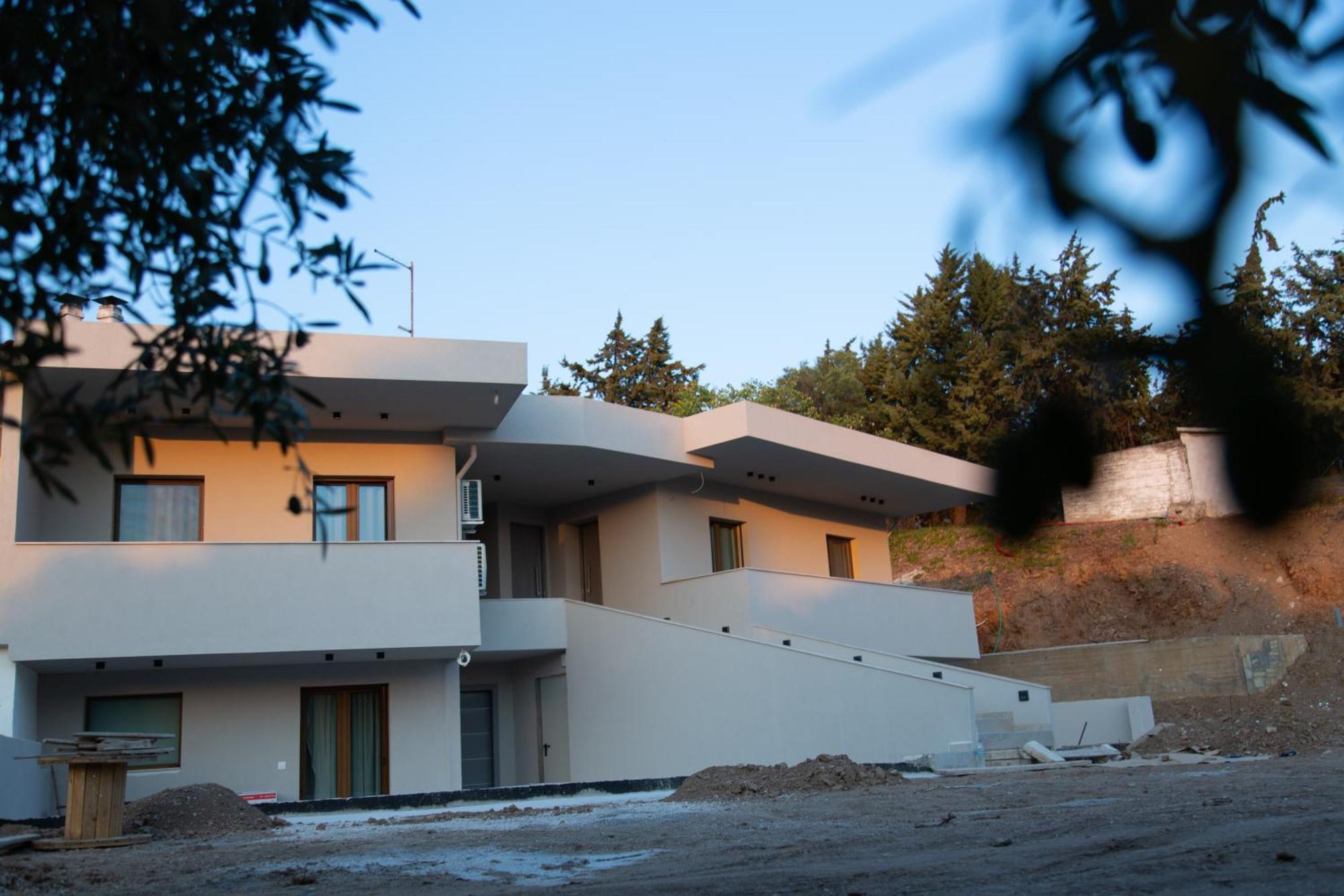 ניקיטי Νεακιτοσ Luxury Apartments מראה חיצוני תמונה