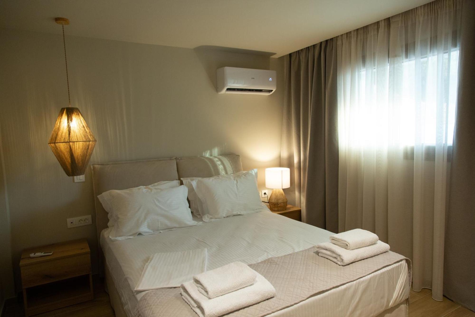 ניקיטי Νεακιτοσ Luxury Apartments מראה חיצוני תמונה