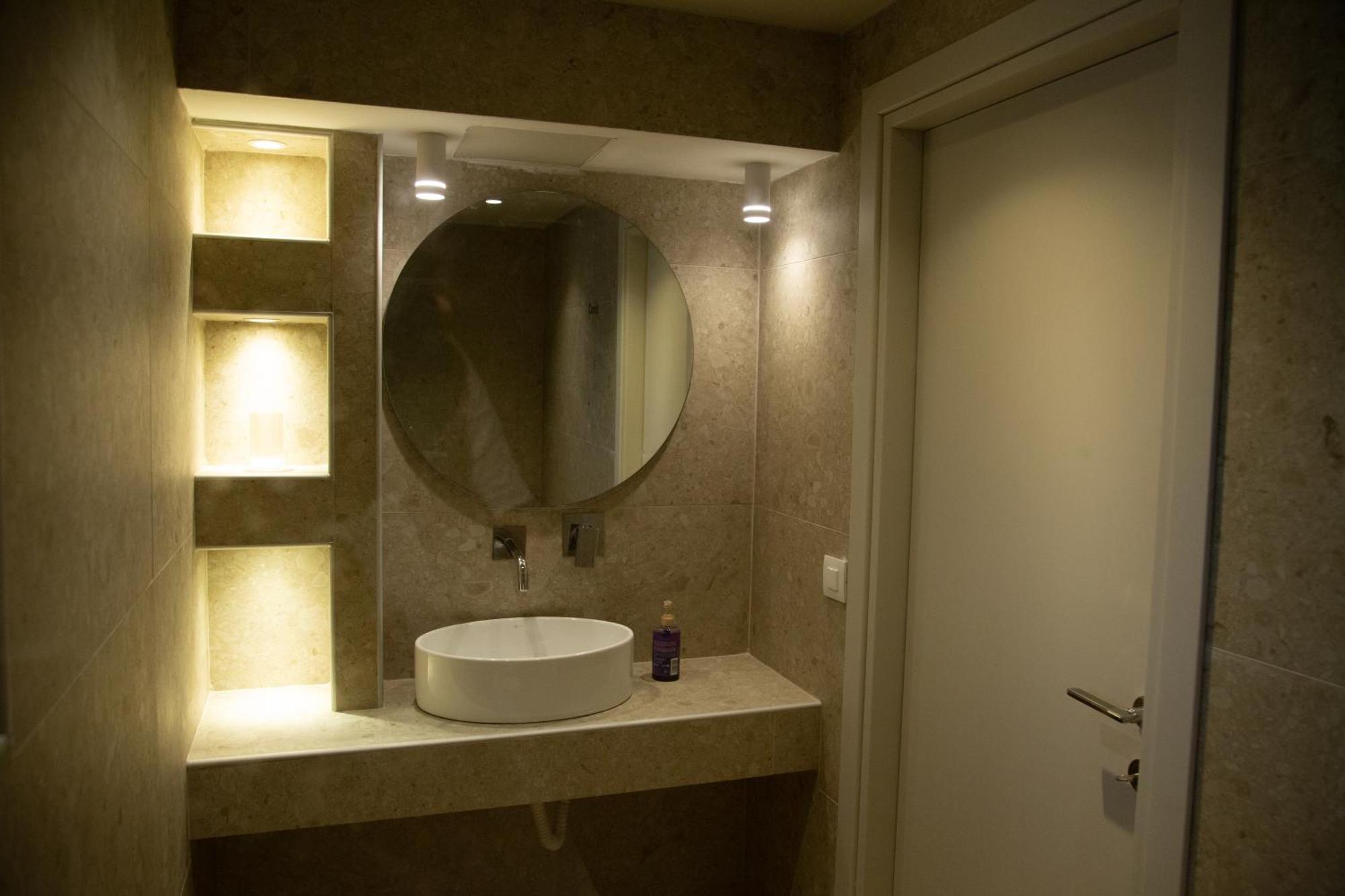 ניקיטי Νεακιτοσ Luxury Apartments מראה חיצוני תמונה